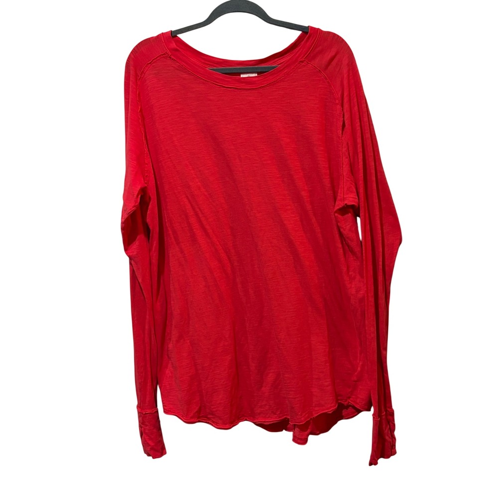 We The Free Arden Long Sleeve Tee Women Medium Red Slub Knit Raw Hem Top